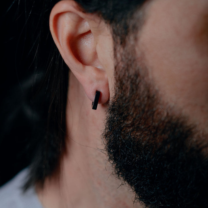 Square (Black)