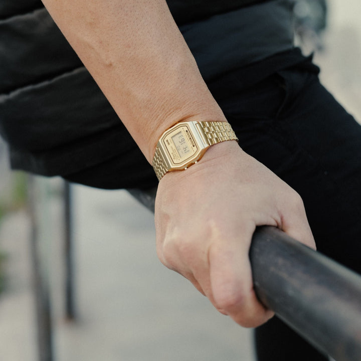 Vintage (Gold)